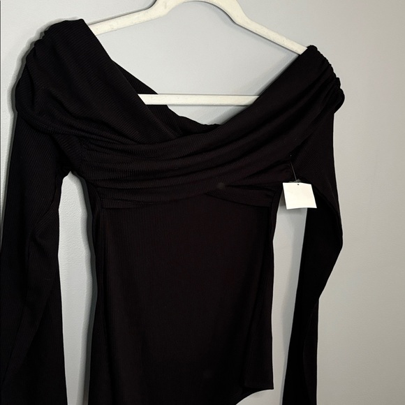 NWT Steve Madden Off The Shoulder Long Sleeve Bodysuit - Picture 5 of 8